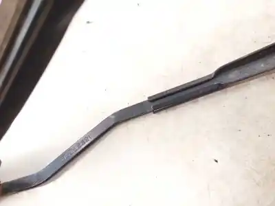 Second-hand car spare part left front windshield wiper arm for bmw 3 (e30) m3 2.3 oem iam references 13227398  