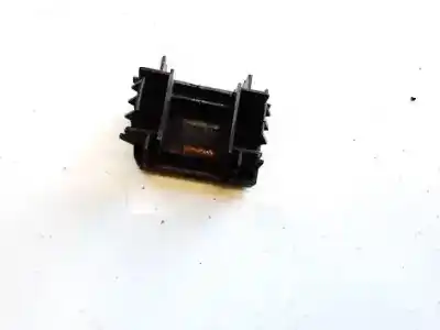 Second-hand car spare part plastics for audi a3 (8l1) 1.9 tdi oem iam references 8l0941515a  