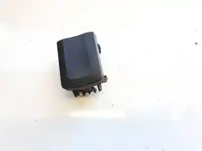 Second-hand car spare part plastics for audi a3 (8l1) 1.9 tdi oem iam references 8l0941515a  