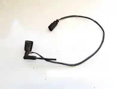 Second-hand car spare part injector for audi a3 (8l1) 1.9 tdi oem iam references 8l0955988a