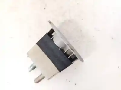 Second-hand car spare part plastics for bmw 3 (e30) m3 2.3 oem iam references 991800  440900