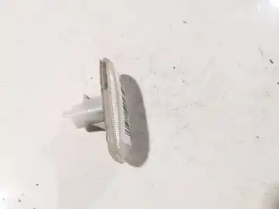 Peça sobressalente para automóvel em segunda mão farolim do lado esquerdo por audi a2 (8z0) 1.4 tdi referências oem iam   