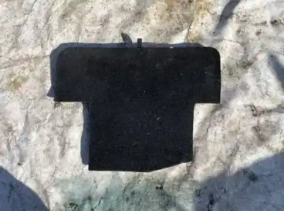 Peça sobressalente para automóvel em segunda mão TAPETE por TOYOTA COROLLA VERSO (_E12_) 2.0 D-4D (CDE120_) Referências OEM IAM 5853413010  