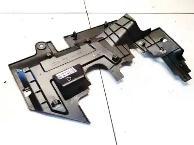 Tweedehands auto-onderdeel plasticen voor audi 200 c2 sedán (437, 438) 2.1 5e oem iam-referenties 681021kn0a