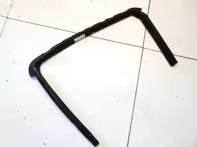 Tweedehands auto-onderdeel deurcontour rubber voor audi 200 c2 sedán (437, 438) 2.1 5e oem iam-referenties 82331ba60b