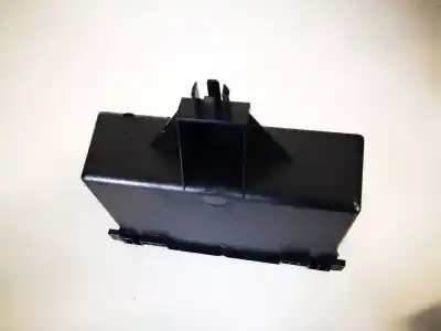 Автозапчастина б/у бардачок для volkswagen golf iv (1j1) 1.4 16v посилання на oem iam 1j0857058b  