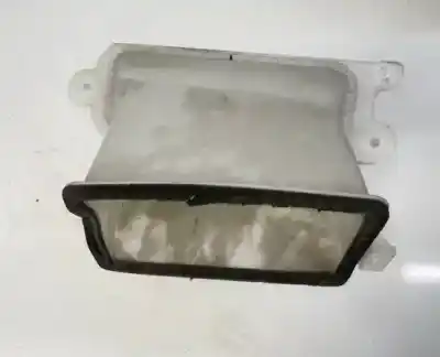 Peça sobressalente para automóvel em segunda mão plásticos por toyota corolla verso (_e12_) 2.0 d-4d (cde120_) referências oem iam 