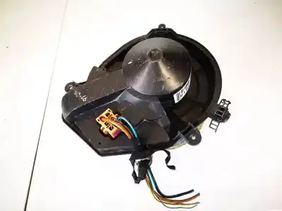 Pièce détachée automobile d'occasion Moteur De Chauffage pour AUDI A4 AVANT (B5) 1.8 Références OEM IAM 8D1820021  740221233F