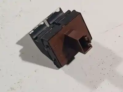 Second-hand car spare part left front power window switch for audi a6 avant (c4) 2.5 tdi oem iam references   