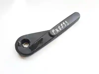 Pezzo di ricambio per auto di seconda mano plastica per fiat croma (194) 1.9 8v multijet dynamic riferimenti oem iam 185027200