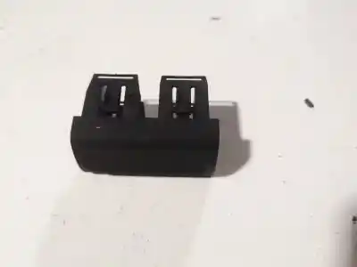 Peça sobressalente para automóvel em segunda mão plásticos por opel omega b 2.0 16v cat (x 20 xev / l34) referências oem iam 90494412