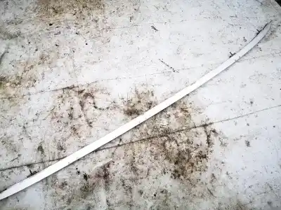 Peça sobressalente para automóvel em segunda mão plásticos por opel astra j (p10) 1.7 cdti (68) referências oem iam 