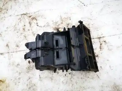 Peça sobressalente para automóvel em segunda mão plásticos por opel astra j (p10) 1.7 cdti (68) referências oem iam cz00886