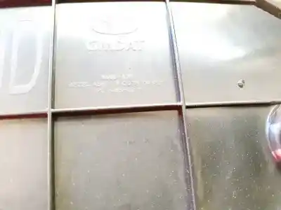 Peça sobressalente para automóvel em segunda mão molduras frontais por bmw 3 (e30) m3 2.3 referências oem iam 96661639  