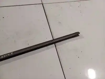 Pezzo di ricambio per auto di seconda mano plastica per opel corsa a fastback (s83) 1.2 i (f08, m08, f68, m68) riferimenti oem iam   