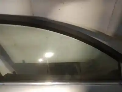 Автозапчастина б/у передній правий місяць для opel vectra c (z02) 2.2 dti 16v (f69) посилання на oem iam as2