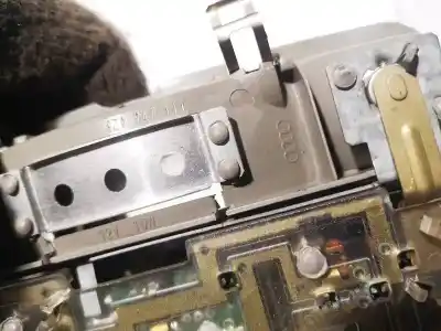 Second-hand car spare part interior light for audi a2 (8z0) 1.4 tdi oem iam references 8z0947111  