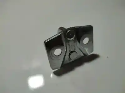 Pezzo di ricambio per auto di seconda mano pezzi vari per bmw 1 (e81) 118 d riferimenti oem iam 7067805  7067805, 77466