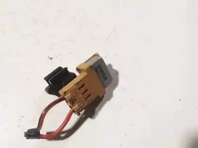 Peça sobressalente para automóvel em segunda mão caixa de fusíveis e relés por audi a2 (8z0) 1.4 tdi referências oem iam 4a0937530