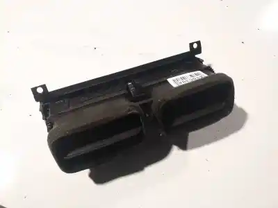 Автозапчастина б/у аераційна решіта для peugeot 206 fastback (2a/c) 1.6 16v посилання на oem iam 8361895  8370741