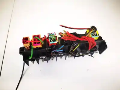 Second-hand car spare part fuse box unit for audi a4 avant (b5) 1.8 oem iam references 4a0941822  
