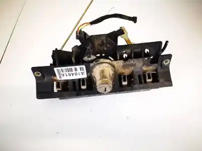 Pièce détachée automobile d'occasion Coffre / Serrure De Porte pour AUDI A4 AVANT (B5) 1.8 Références OEM IAM   