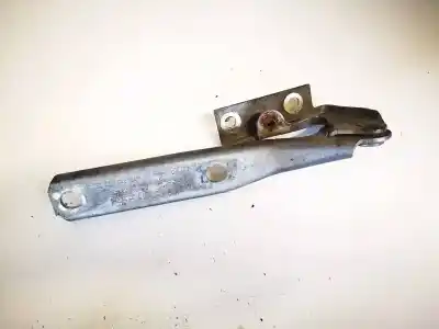 Second-hand car spare part bonnet hinge for audi a4 avant (b5) 1.8 oem iam references 8d0823302b  
