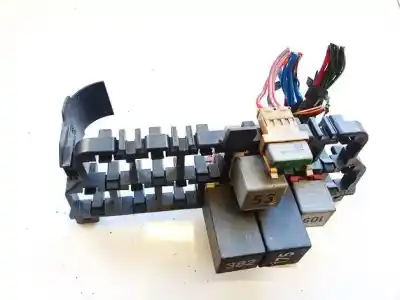 Second-hand car spare part fuse box unit for audi a3 (8l1) 1.9 tdi oem iam references 8d0937503e