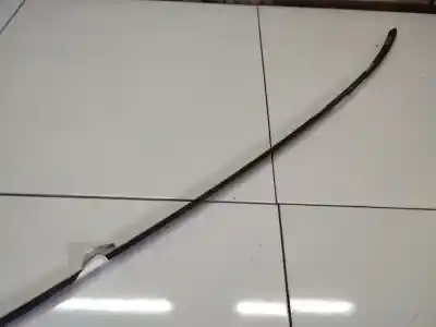 İkinci el araba yedek parçası plasti̇kler için nissan bluebird hatchback (t72, t12) 1.6 oem iam referansları 1s71f50462ae  1s71-f50462-ae