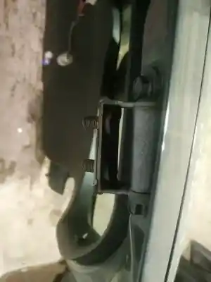 Pezzo di ricambio per auto di seconda mano ammortizzatori baule / porte per toyota auris (_e15_) 2.0 d-4d (ade150_) riferimenti oem iam 