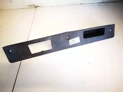Peça sobressalente para automóvel em segunda mão plásticos por opel zafira / zafira family b (a05) 1.9 cdti (m75) referências oem iam 13164649
