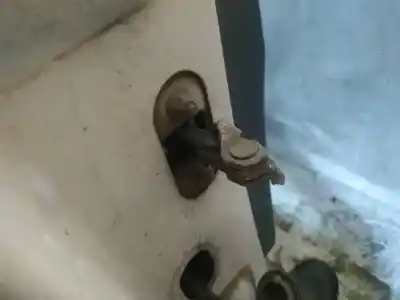 Pezzo di ricambio per auto di seconda mano cerniera per ford ka (ru8) 1.2 riferimenti oem iam   