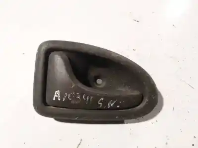 Автозапчасти б/у ЛЕВАЯ ЗАДНЯЯ ВНУТРЕННЯЯ РУЧКА за RENAULT SCENIC, I 1999.09 - 2003.06 FACELIFT 1.9 DCI RX4 75KW F9Q 1999.09 - 2003.06 ссылки OEM IAM 7700415974  