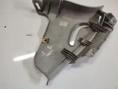 İkinci el araba yedek parçası plasti̇kler için nissan bluebird hatchback (t72, t12) 1.6 oem iam referansları 1s71f31010b0w  1s71f31010-b0w, b45x8