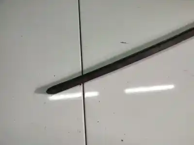 İkinci el araba yedek parçası plasti̇kler için nissan bluebird hatchback (t72, t12) 1.6 oem iam referansları   