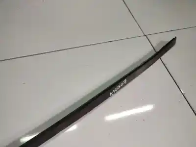 İkinci el araba yedek parçası plasti̇kler için nissan bluebird hatchback (t72, t12) 1.6 oem iam referansları   