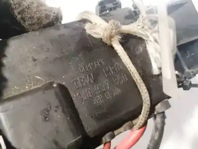 Pezzo di ricambio per auto di seconda mano scatola relè/fusibili per volkswagen golf iv (1j1) 1.9 sdi riferimenti oem iam 1j0997550  