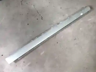 Peça sobressalente para automóvel em segunda mão embaladeira lado esquerdo (corte) por toyota avensis (_t25_) 2.2 d-cat (adt251_) referências oem iam 