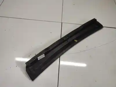 Peça sobressalente para automóvel em segunda mão plásticos por bmw 3 touring (e46) 320 d referências oem iam 6431836342310527110