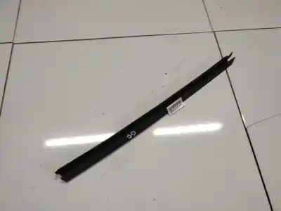 Peça sobressalente para automóvel em segunda mão plásticos por bmw 1 (e81) 118 d referências oem iam 