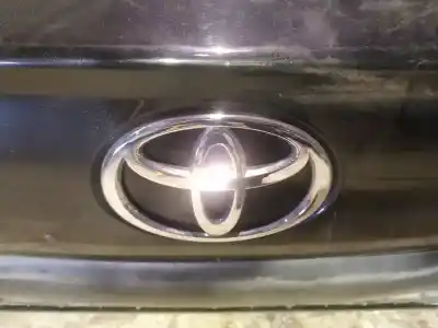 Peça sobressalente para automóvel em segunda mão emblema por toyota avensis (_t25_) 2.2 d-cat (adt251_) referências oem iam 