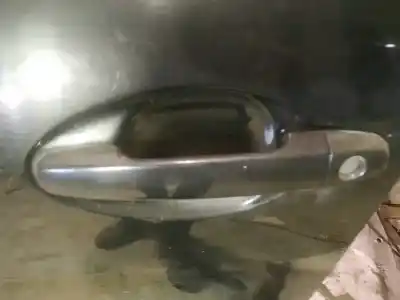 Peça sobressalente para automóvel em segunda mão puxador exterior dianteiro esquerdo por toyota avensis (_t25_) 2.2 d-cat (adt251_) referências oem iam 