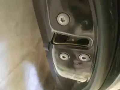 Peça sobressalente para automóvel em segunda mão fechadura da porta traseira direita por toyota avensis (_t25_) 2.2 d-cat (adt251_) referências oem iam 