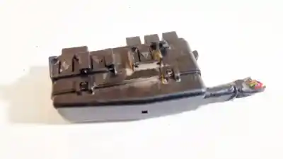 Second-hand car spare part fuse box unit for mazda 2 (dy) 1.4 oem iam references   