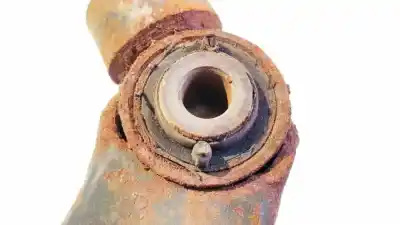 Second-hand car spare part engine support for peugeot 307 (3a/c) 1.6 hdi oem iam references   