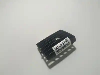 Pezzo di ricambio per auto di seconda mano griglia di aerazione per peugeot 307 (3a/c) 1.6 hdi riferimenti oem iam 