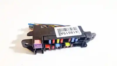 Peça sobressalente para automóvel em segunda mão caixa de fusíveis e relés por mazda 2 (dy) 1.4 referências oem iam 