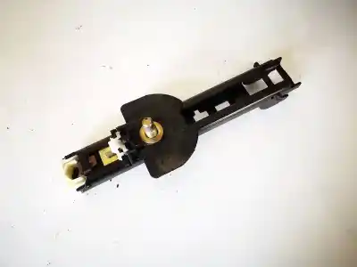 İkinci el araba yedek parçası ön sag kemer kanca için audi a3 (8l1) 1.6 oem iam referansları 4a0857833d