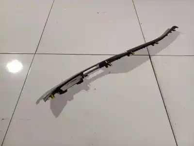 Peça sobressalente para automóvel em segunda mão plásticos por toyota avensis (_t25_) 2.2 d-cat (adt251_) referências oem iam 5547505010