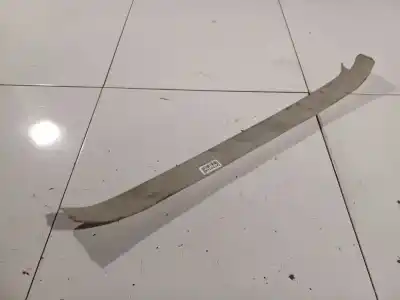 Peça sobressalente para automóvel em segunda mão plásticos por toyota avensis (_t25_) 2.2 d-cat (adt251_) referências oem iam 6330505020